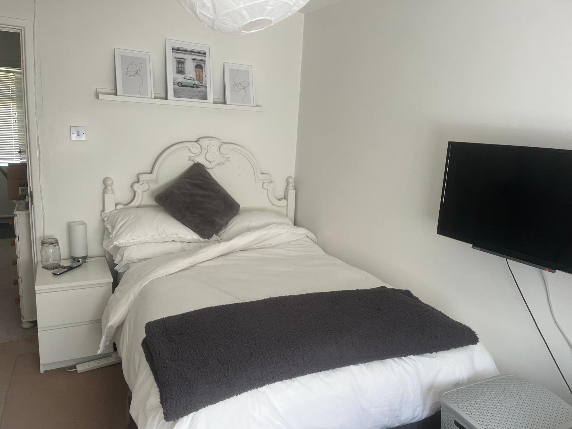 Comfortable Quiet In Shared 3 Bedroom Hse Centre Wallingford